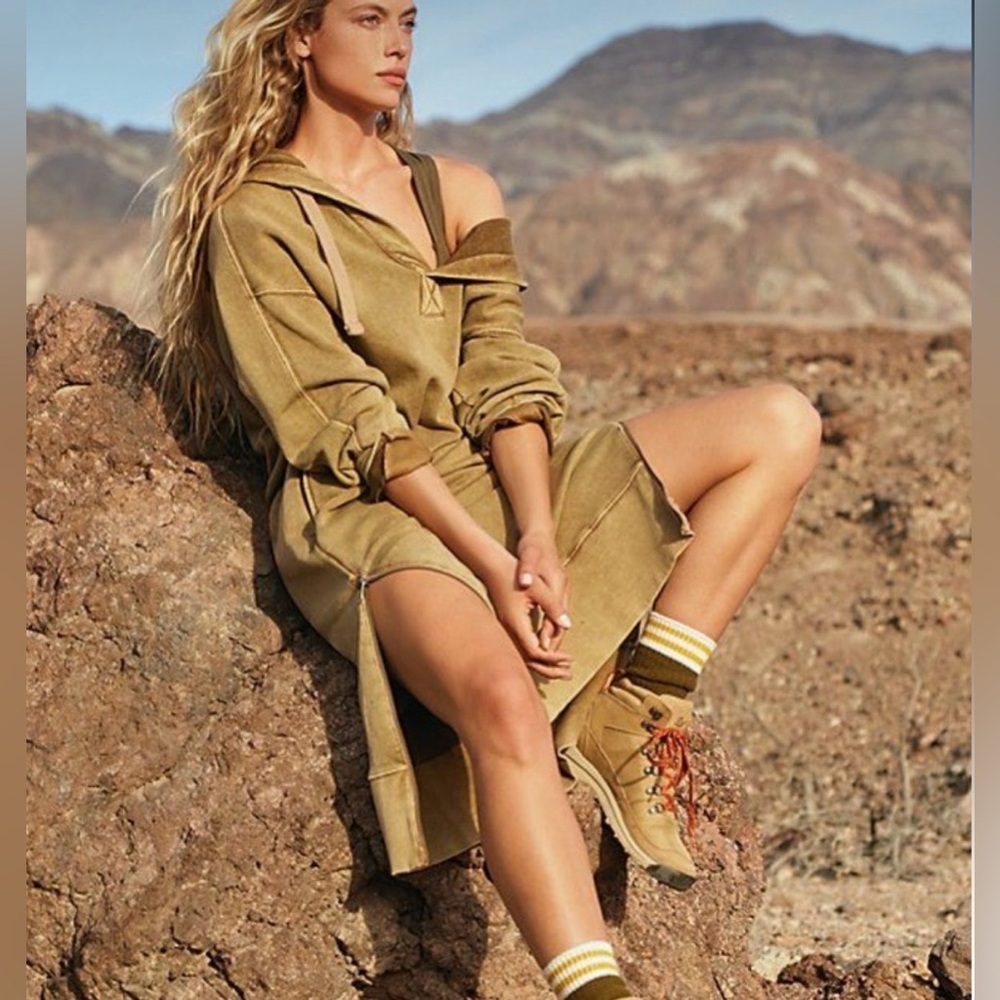 Free people Women's Olive Green Hooded Sweatshirt